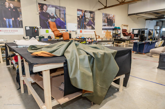 Herstel doorgezakte kussens met professionele vulling voor jarenlang comfort.